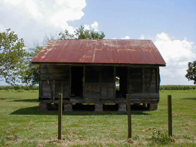 Slave Cabin.JPG (61365 bytes)